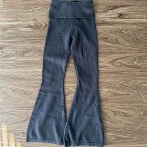 Edikted Dark Gray Flare Leggings